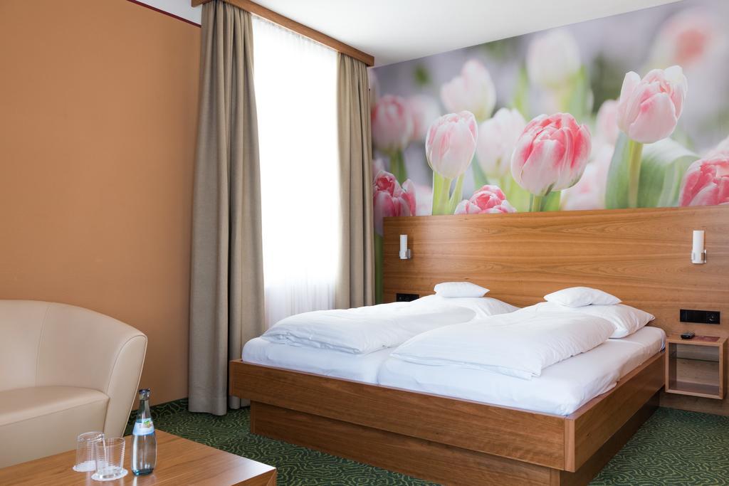 Buergerbraeu Hotell Uberlingen Exteriör bild